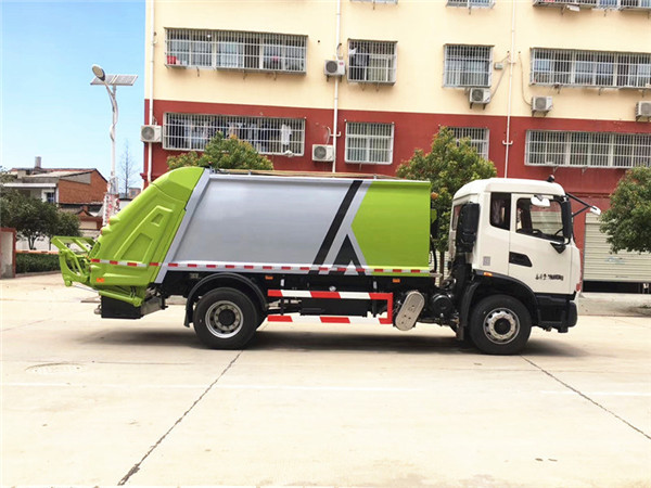 新款國六垃圾車